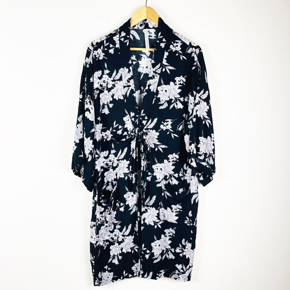 2/$14 Spiritual Gangster Floral Kimono - Picture 3 of 6